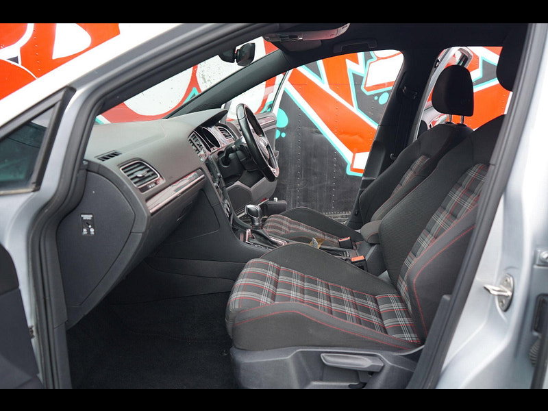 Volkswagen Golf 2.0 TSI BlueMotion Tech GTI DSG Euro 6 (s/s) 5dr