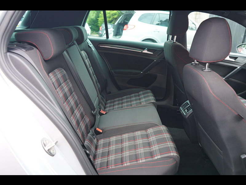Volkswagen Golf 2.0 TSI BlueMotion Tech GTI DSG Euro 6 (s/s) 5dr
