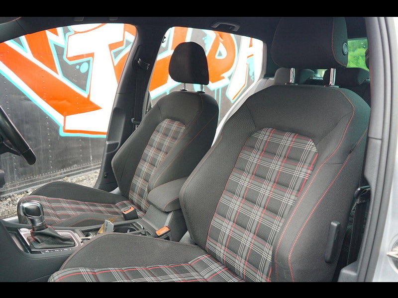 Volkswagen Golf 2.0 TSI BlueMotion Tech GTI DSG Euro 6 (s/s) 5dr