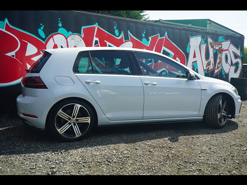 Volkswagen Golf 2.0 TSI BlueMotion Tech R Hatchback 5dr Petrol DSG 4Motion Euro 6 (s/s) (310 ps)