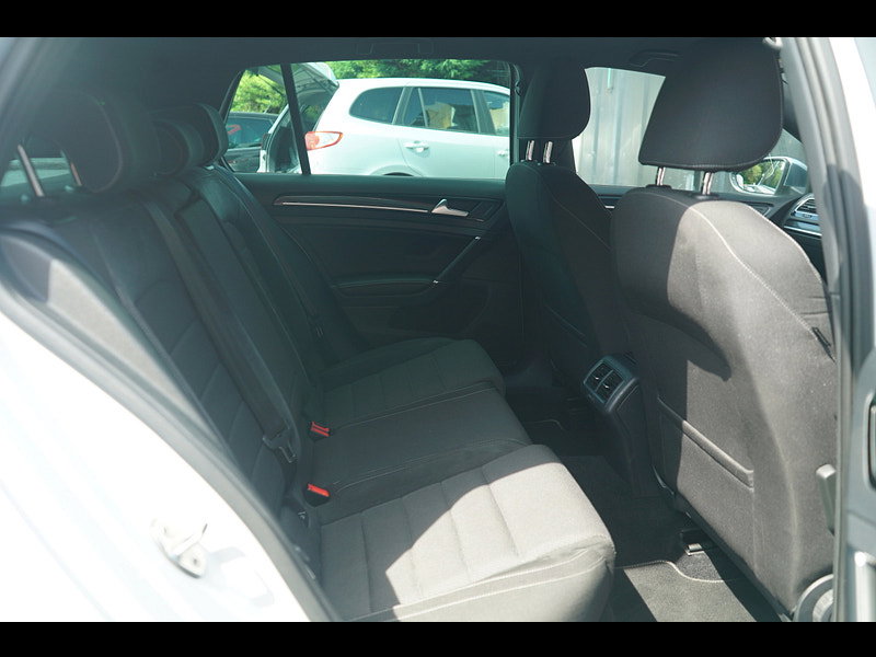 Volkswagen Golf 2.0 TSI BlueMotion Tech R Hatchback 5dr Petrol DSG 4Motion Euro 6 (s/s) (310 ps)