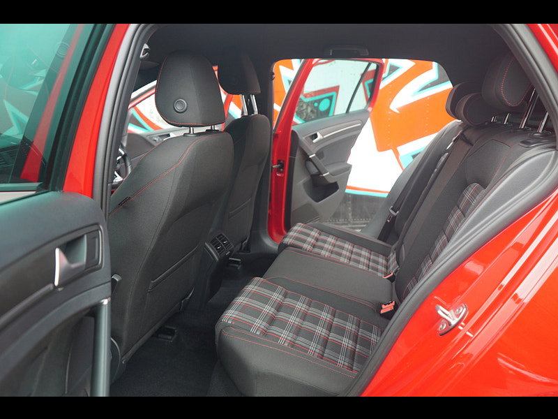 Volkswagen Golf 2.0 TSI GPF GTI Performance Hatchback 5dr Petrol DSG Euro 6 (s/s) (245 ps)