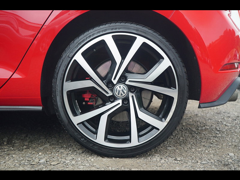 Volkswagen Golf 2.0 TSI GPF GTI Performance Hatchback 5dr Petrol DSG Euro 6 (s/s) (245 ps)