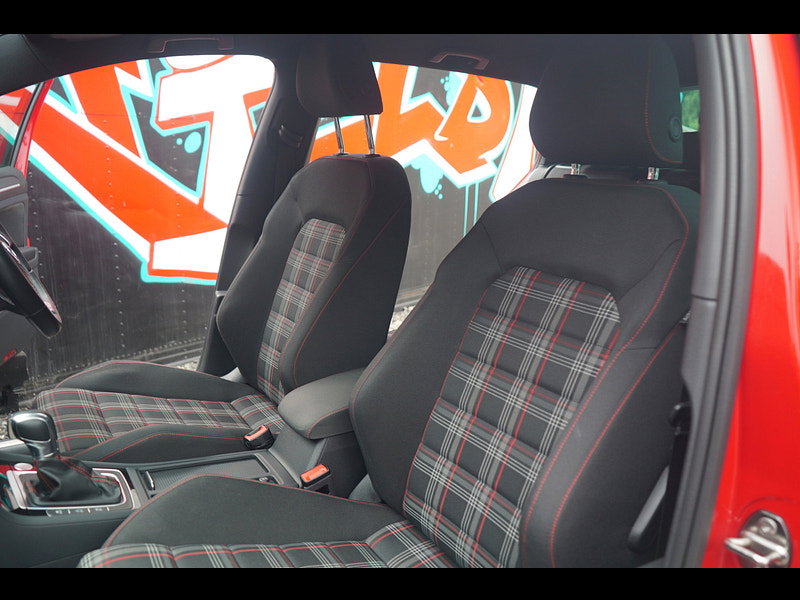 Volkswagen Golf 2.0 TSI GPF GTI Performance Hatchback 5dr Petrol DSG Euro 6 (s/s) (245 ps)