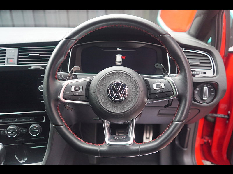 Volkswagen Golf 2.0 TSI GPF GTI Performance Hatchback 5dr Petrol DSG Euro 6 (s/s) (245 ps)