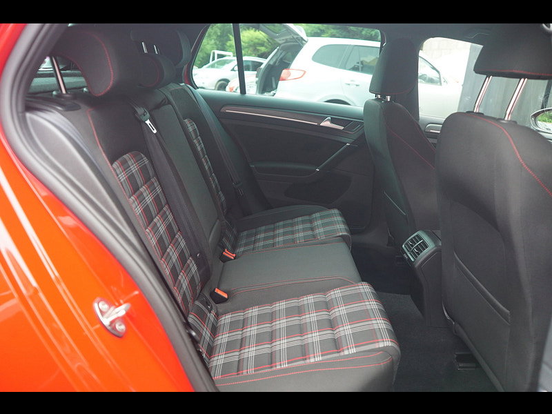 Volkswagen Golf 2.0 TSI GPF GTI Performance Hatchback 5dr Petrol DSG Euro 6 (s/s) (245 ps)