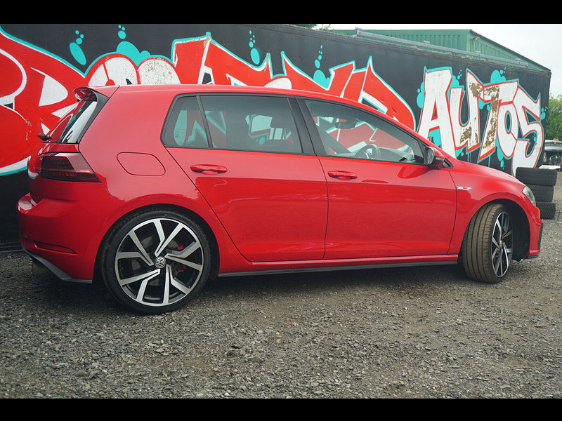 Volkswagen Golf 2.0 TSI GPF GTI Performance Hatchback 5dr Petrol DSG Euro 6 (s/s) (245 ps)