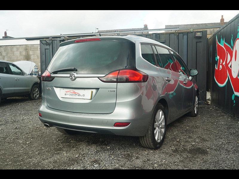 Vauxhall Zafira Tourer 2.0 CDTi SE MPV 5dr Diesel Auto Euro 5 (165 ps)