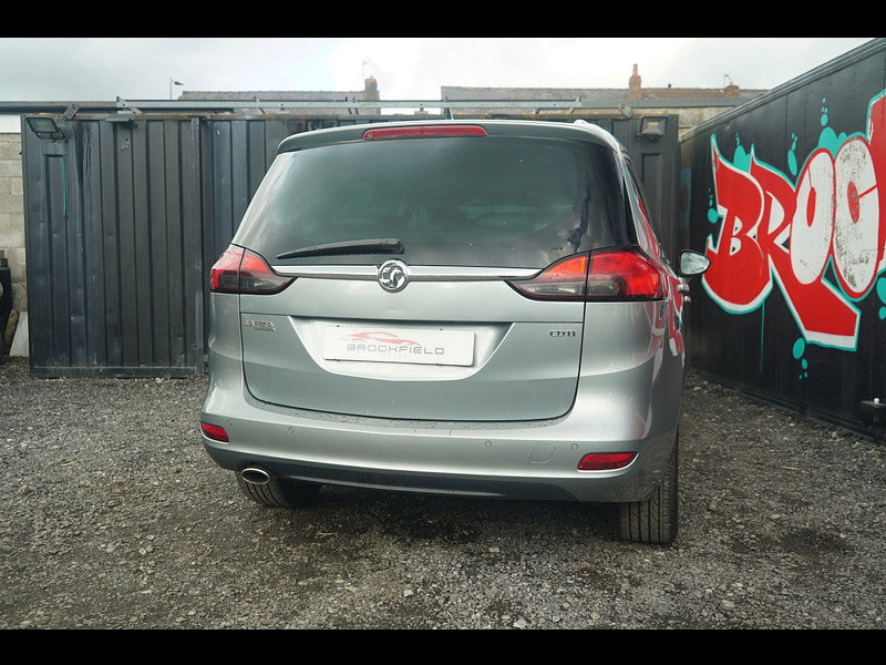 Vauxhall Zafira Tourer 2.0 CDTi SE MPV 5dr Diesel Auto Euro 5 (165 ps)