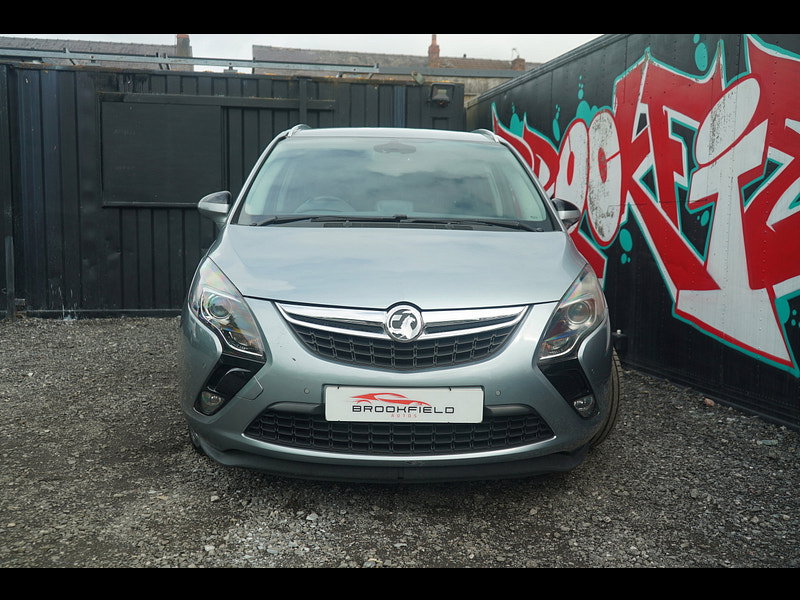 Vauxhall Zafira Tourer 2.0 CDTi SE MPV 5dr Diesel Auto Euro 5 (165 ps)