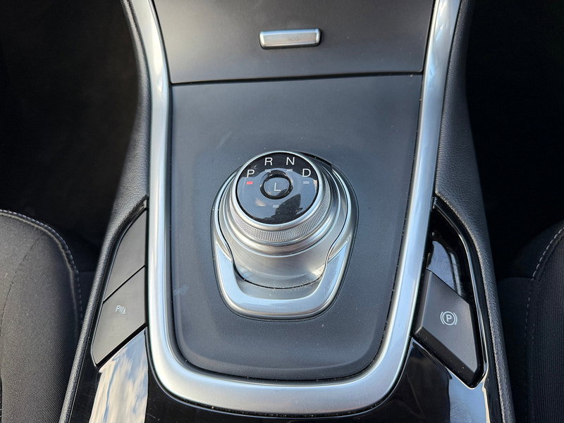 Ford Galaxy TITANIUM