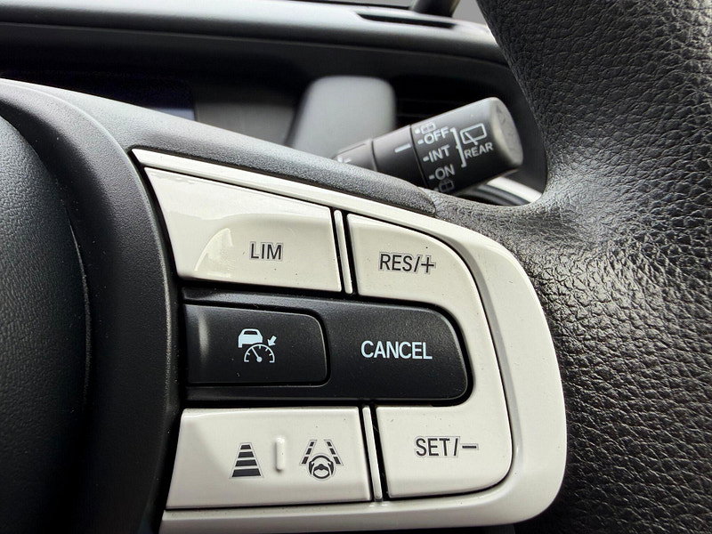 Honda Jazz I-MMD SR