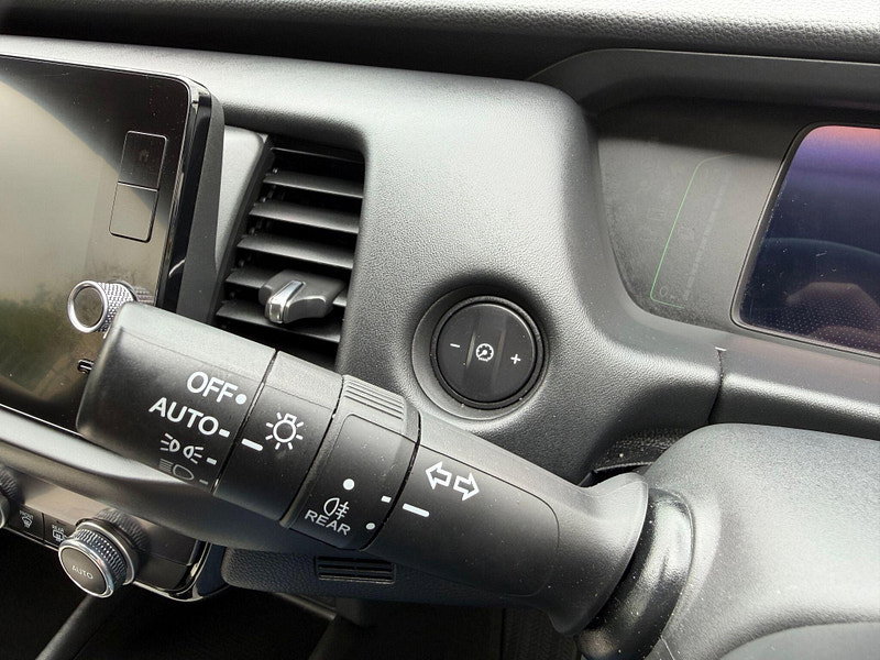 Honda Jazz I-MMD SR