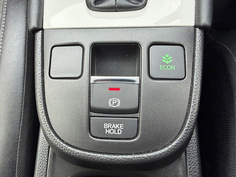 Honda Jazz I-MMD SR