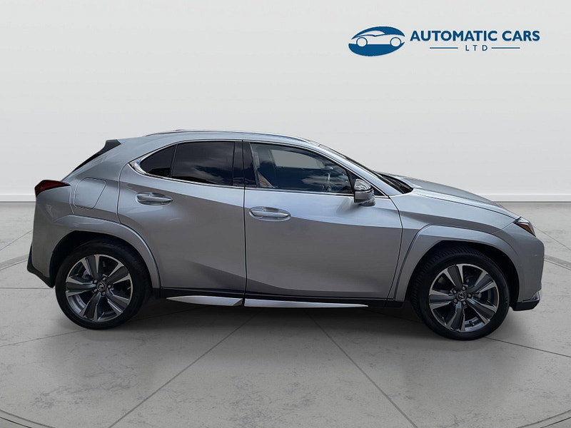 Lexus Ux 300E TAKUMI