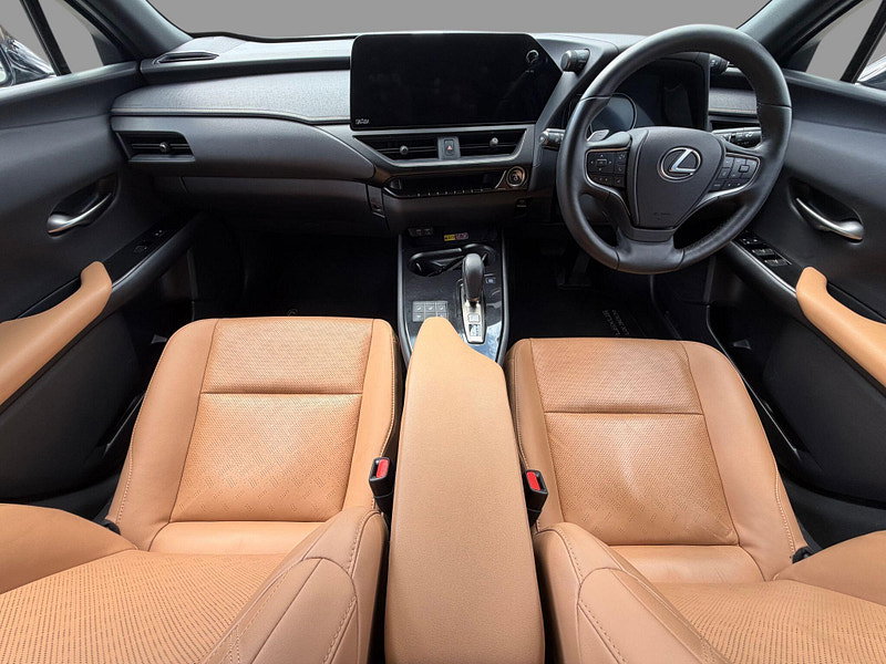 Lexus Ux 300E TAKUMI