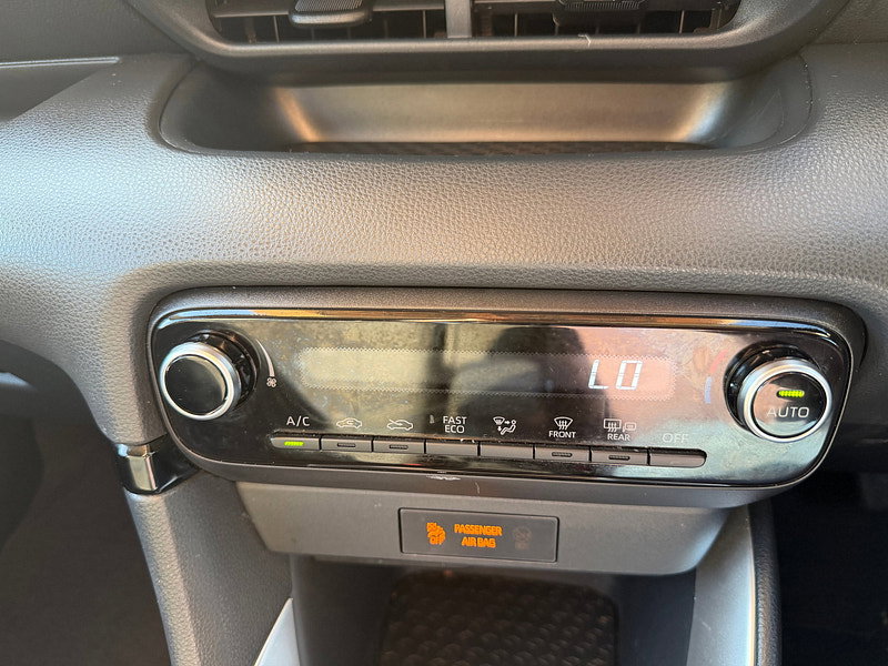 Mazda Mazda 2 hybrid CENTRE-LINE