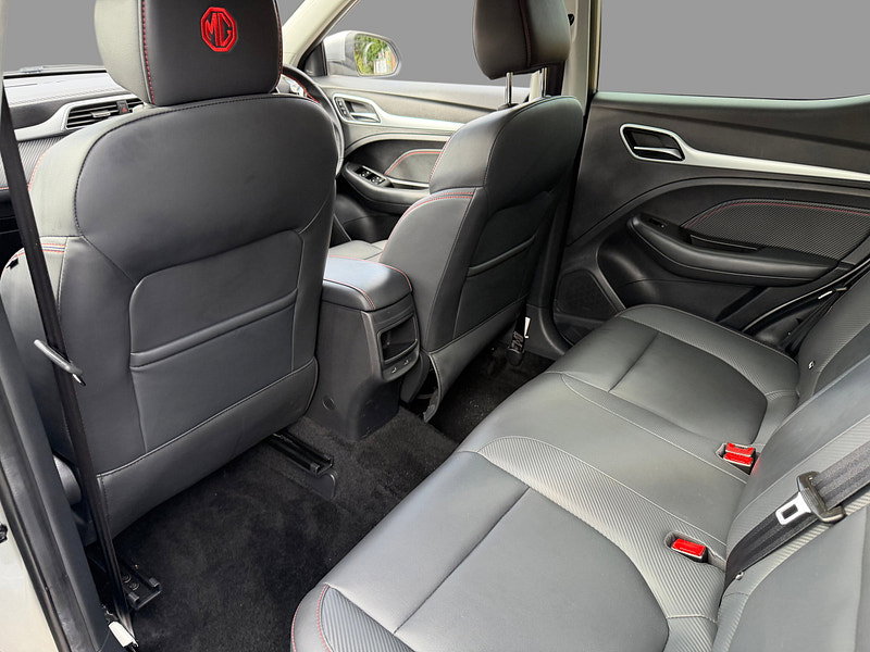 MG MG ZS EXCLUSIVE T-GDI