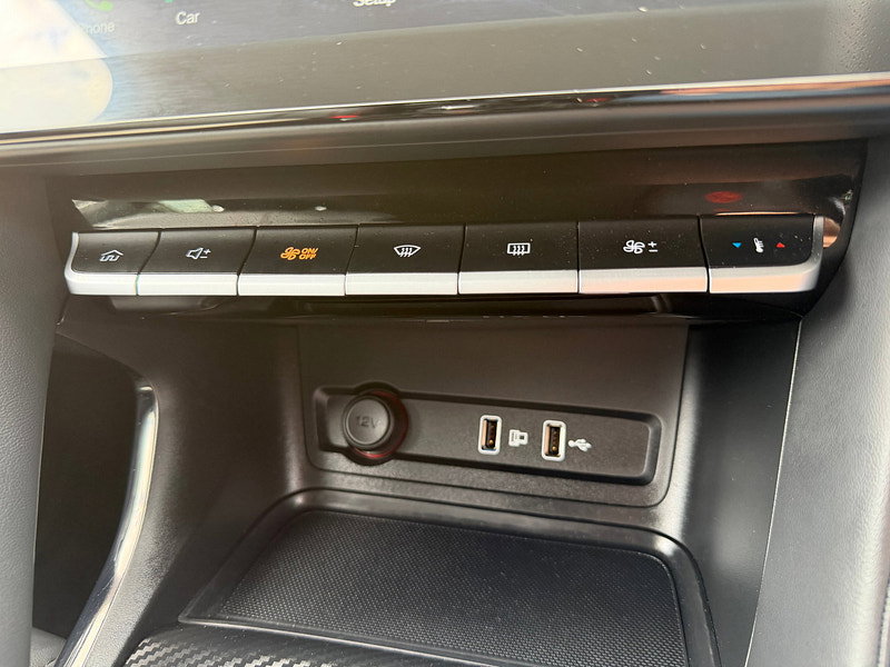 MG MG ZS EXCLUSIVE T-GDI