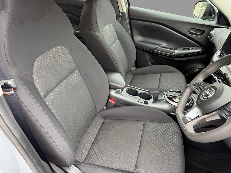 Nissan Juke DIG-T ACENTA PREMIUM DCT