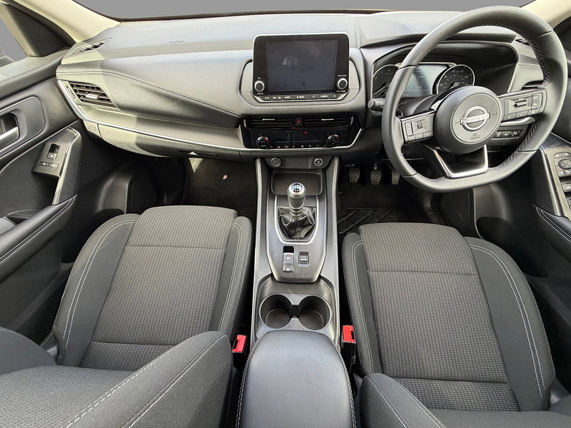 Nissan Qashqai DIG-T ACENTA PREMIUM MHEV