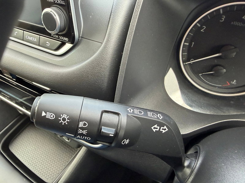 Nissan Qashqai DIG-T ACENTA PREMIUM MHEV
