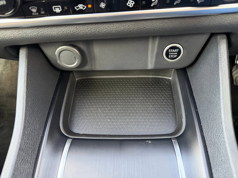 Nissan Qashqai DIG-T ACENTA PREMIUM MHEV