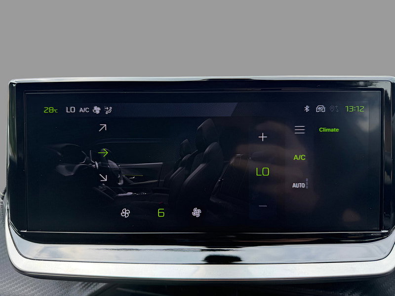 Peugeot 2008 PURETECH EAT8 S/S GT