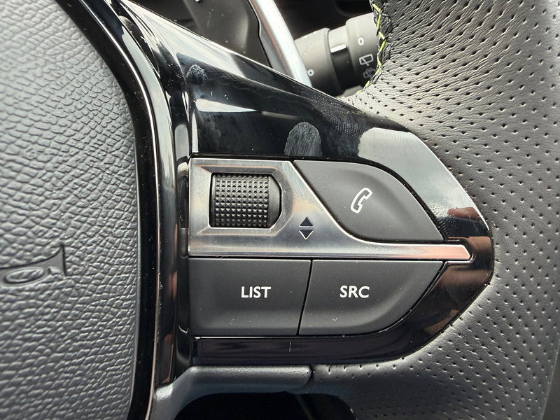 Peugeot 2008 PURETECH EAT8 S/S GT