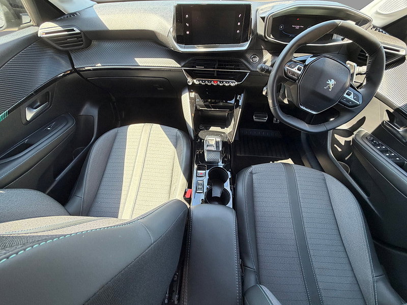 Peugeot 208 PURETECH ALLURE PREMIUM PLUS S/S