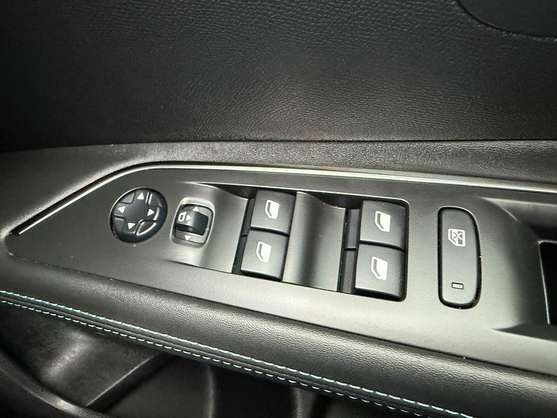 Peugeot 3008 BLUEHDI S/S ALLURE PREMIUM