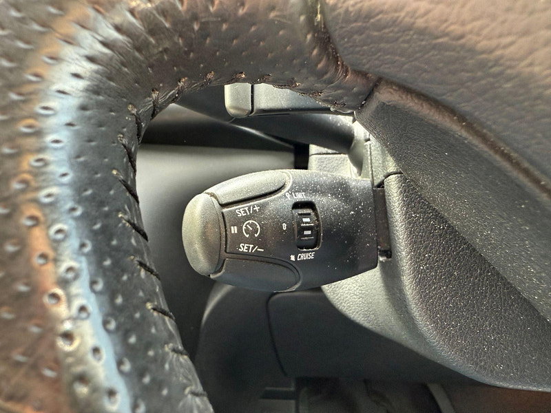 Peugeot 3008 E-HDI ALLURE