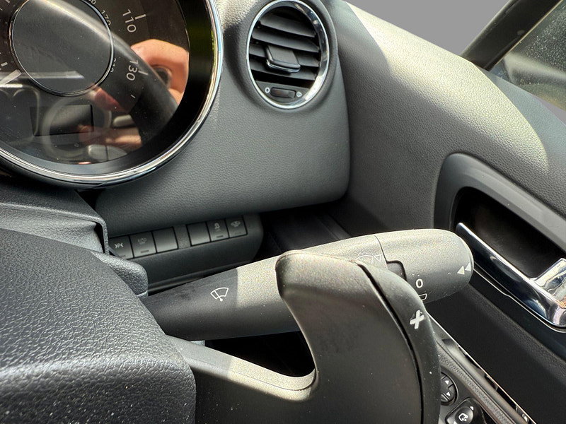 Peugeot 3008 E-HDI ALLURE