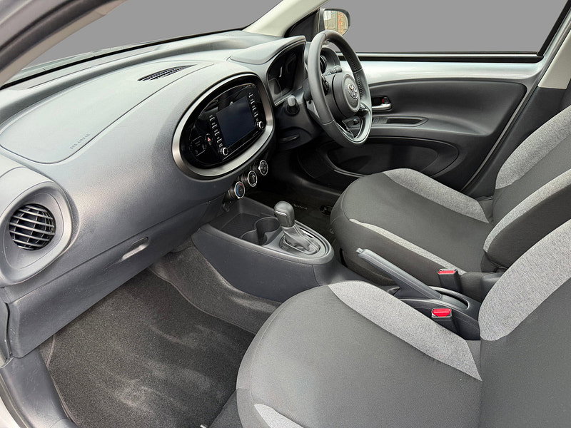 Toyota Aygo x VVT-I PURE