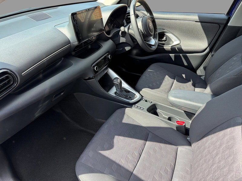 Toyota Yaris ICON FHEV