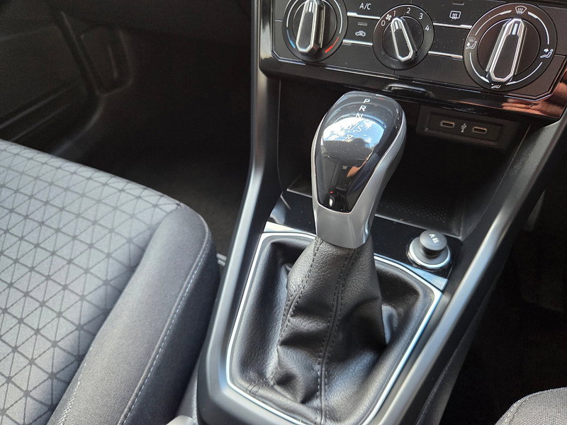 Volkswagen T-Cross SE TSI DSG