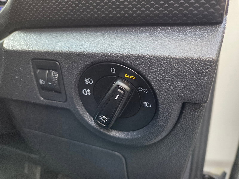 Volkswagen T-Cross SE TSI DSG