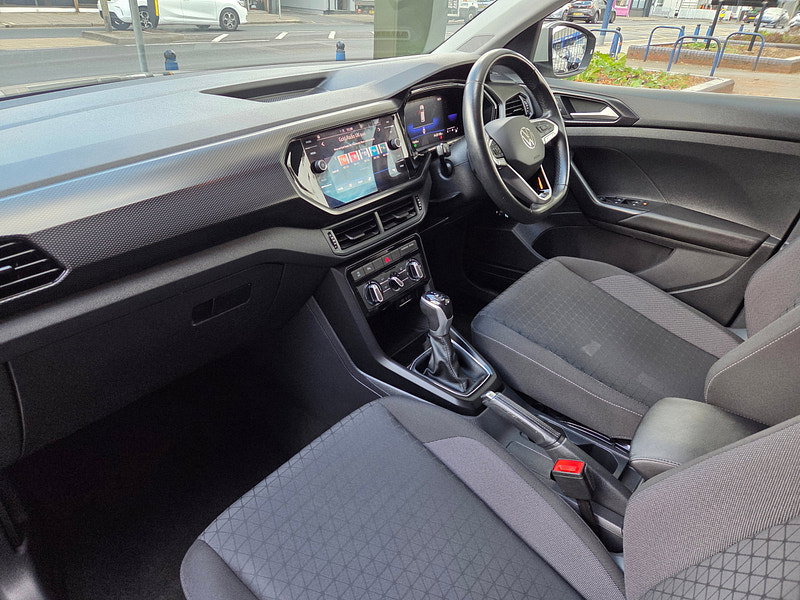 Volkswagen T-Cross SE TSI DSG