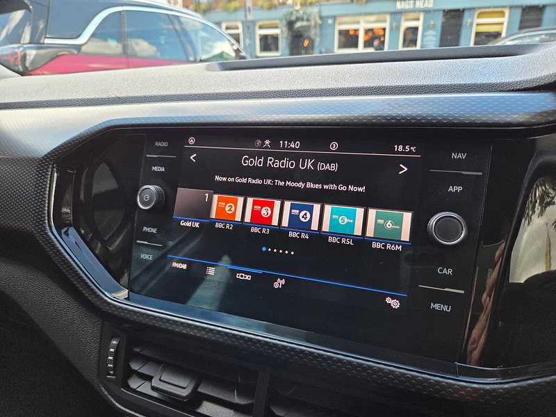 Volkswagen T-Cross SE TSI DSG