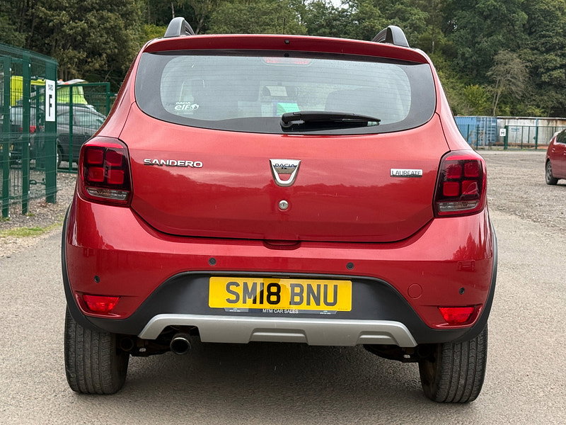 Dacia Sandero Stepway 0.9 TCe Laureate Hatchback 5dr Petrol Manual Euro 6 (s/s) (90 ps)
