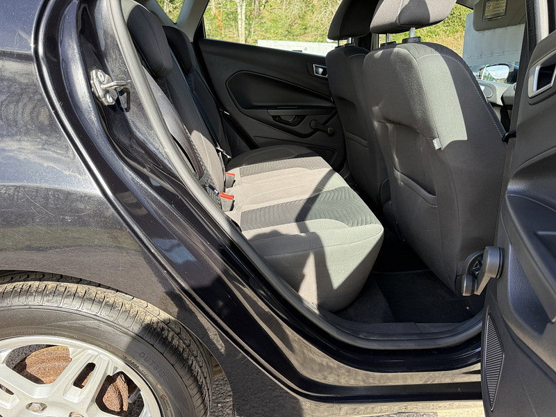 Ford Fiesta 1.25 Zetec Hatchback 5dr Petrol Manual Euro 5 (82 ps)