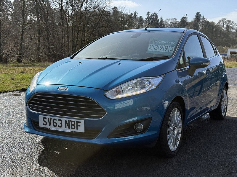 Ford Fiesta 1.5 TDCi Titanium Hatchback 5dr Diesel Manual Euro 5 (75 ps)