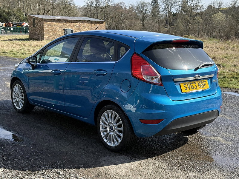 Ford Fiesta 1.5 TDCi Titanium Hatchback 5dr Diesel Manual Euro 5 (75 ps)