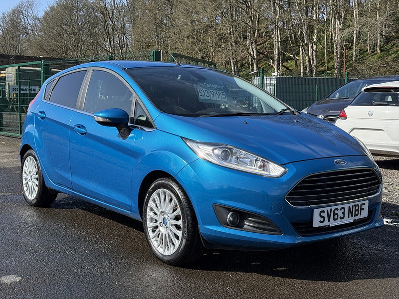 Ford Fiesta 1.5 TDCi Titanium Hatchback 5dr Diesel Manual Euro 5 (75 ps)