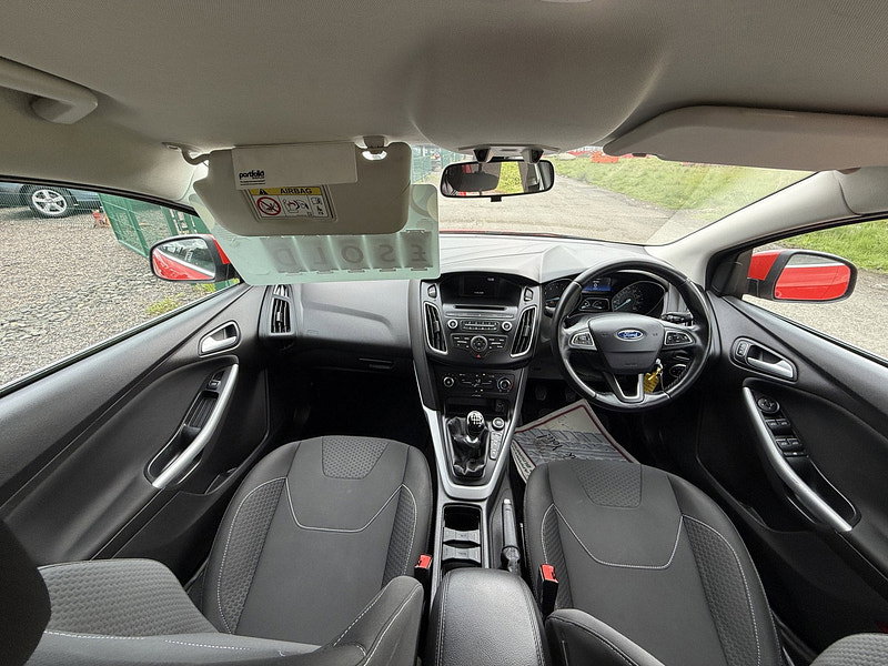 Ford Focus 1.0T EcoBoost Zetec Hatchback 5dr Petrol Manual Euro 6 (s/s) (125 ps)