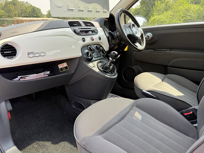 Fiat 500 1.2 Lounge Hatchback 3dr Petrol Manual Euro 4 (69 bhp)