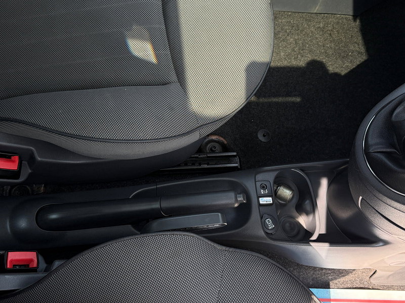 Fiat 500 1.2 Lounge Hatchback 3dr Petrol Manual Euro 4 (69 bhp)