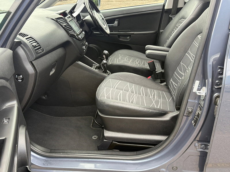 Kia Venga 1.6 4 MPV 5dr Petrol Manual Euro 6 (s/s) (123 bhp)