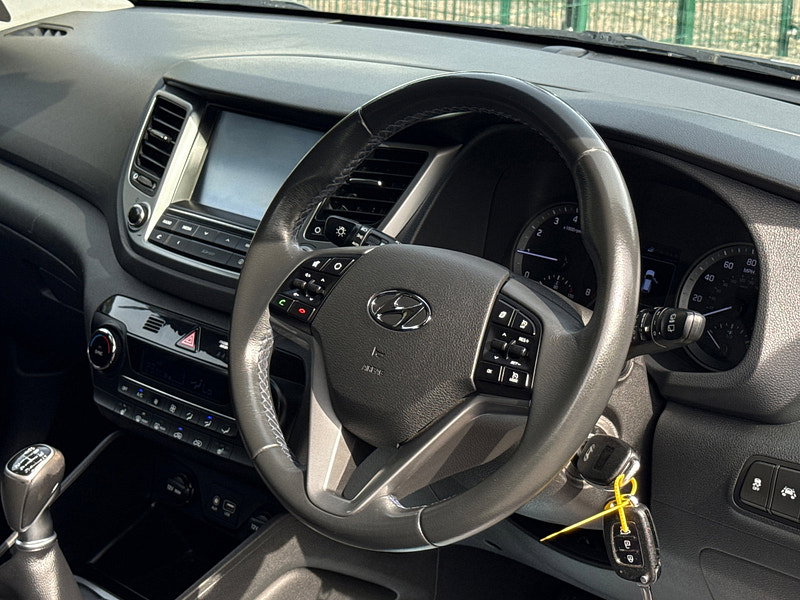 Hyundai Tucson 1.6 GDi Blue Drive SE Nav SUV 5dr Petrol Manual Euro 6 (s/s) (132 ps)