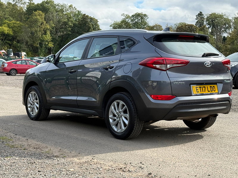 Hyundai Tucson 1.6 GDi Blue Drive SE Nav SUV 5dr Petrol Manual Euro 6 (s/s) (132 ps)